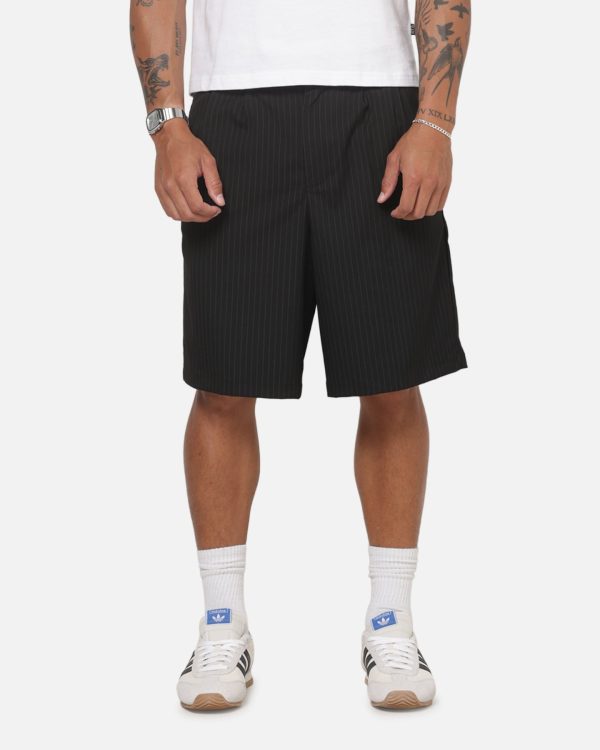 X-Large Amplify Pleated Shorts Black